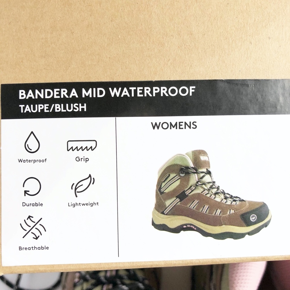 NWT Hi-Tec Womens Hiking Boots Bandera Mid Wtrprf - Picture 8 of 8